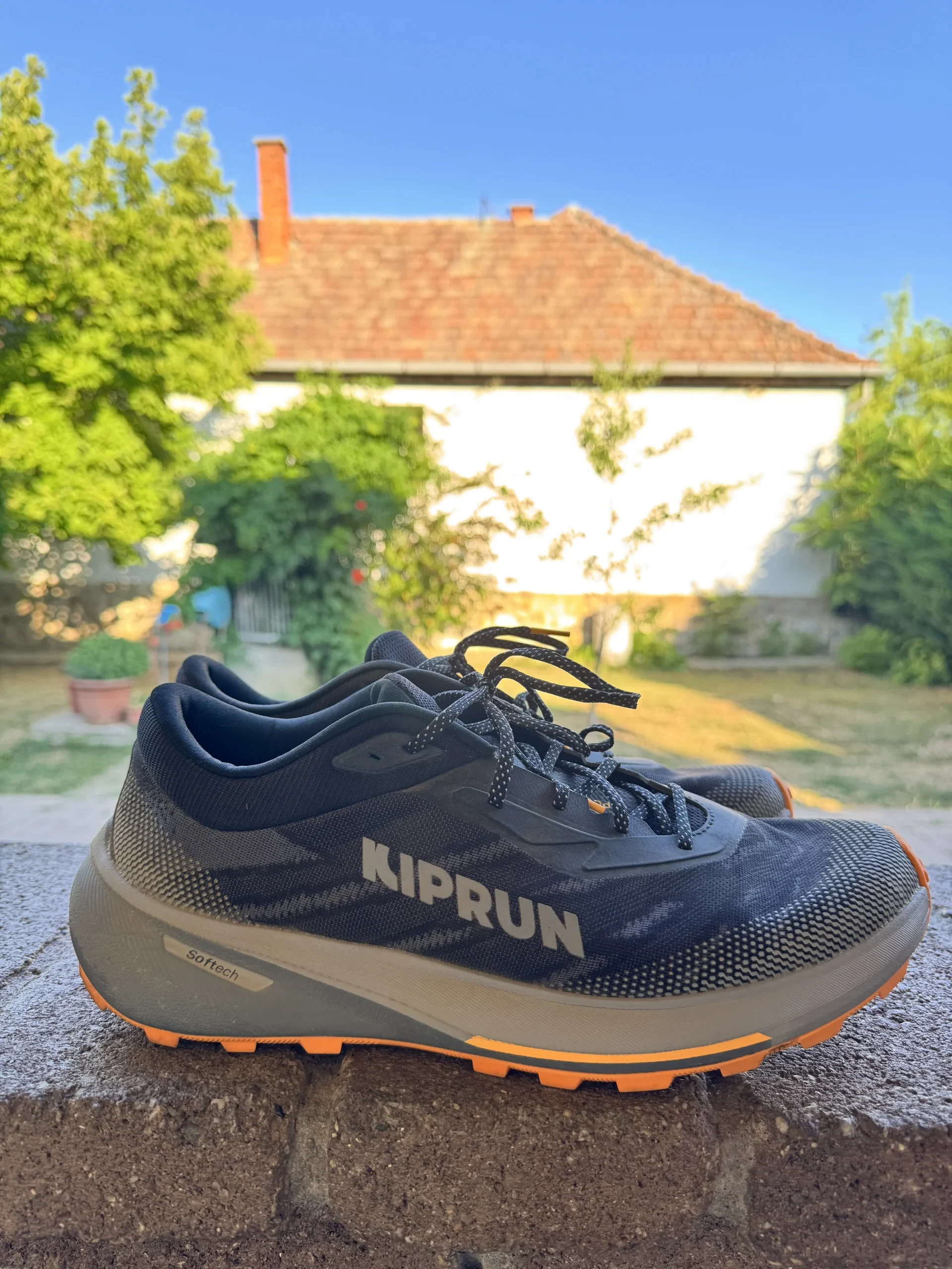 nordic walking felszerelés: terepfutó